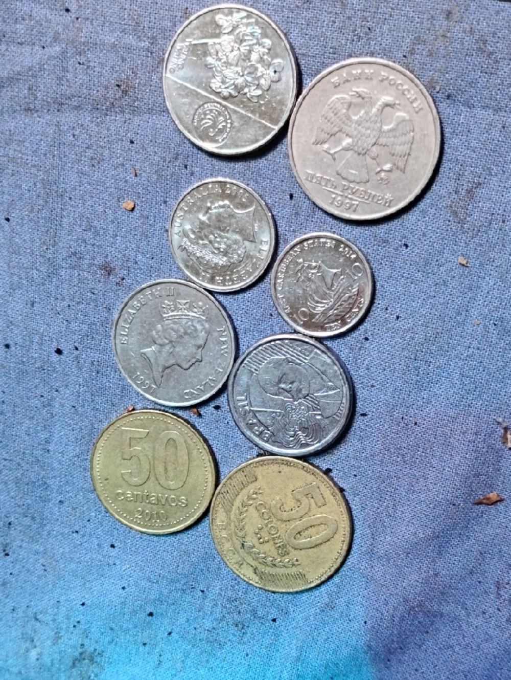Assorted Coin Lot Circulated - Picture 2 of 3